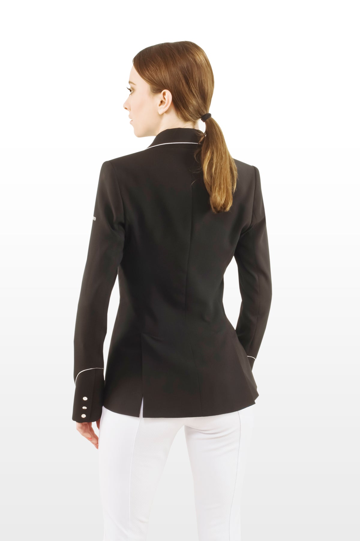 https://lotusromeo.com//img/products//1753d9c71424a10d99fe6f3dbeaa9e1c.jpg
