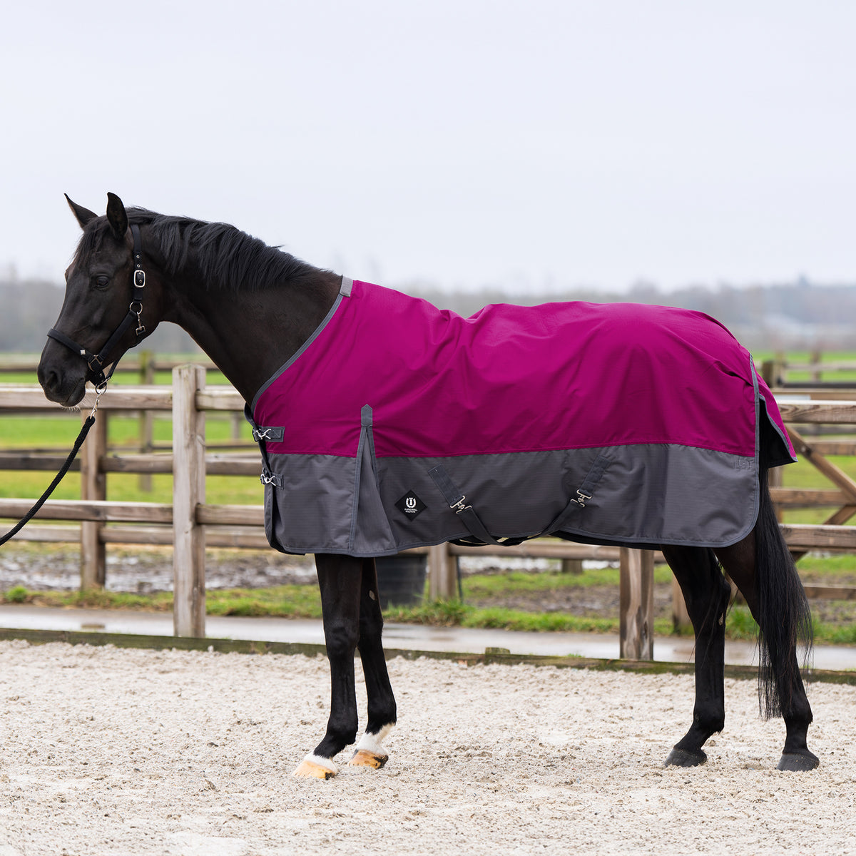 Outdoor blanket IRHLimited 300gr with highneck