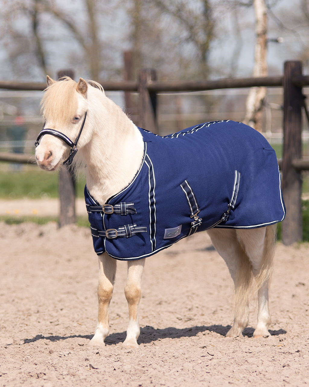 Falabella fleece rug