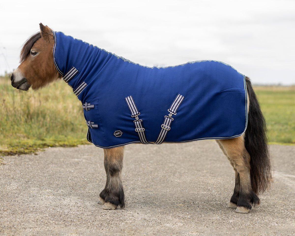 Fleece rug Shet with neck