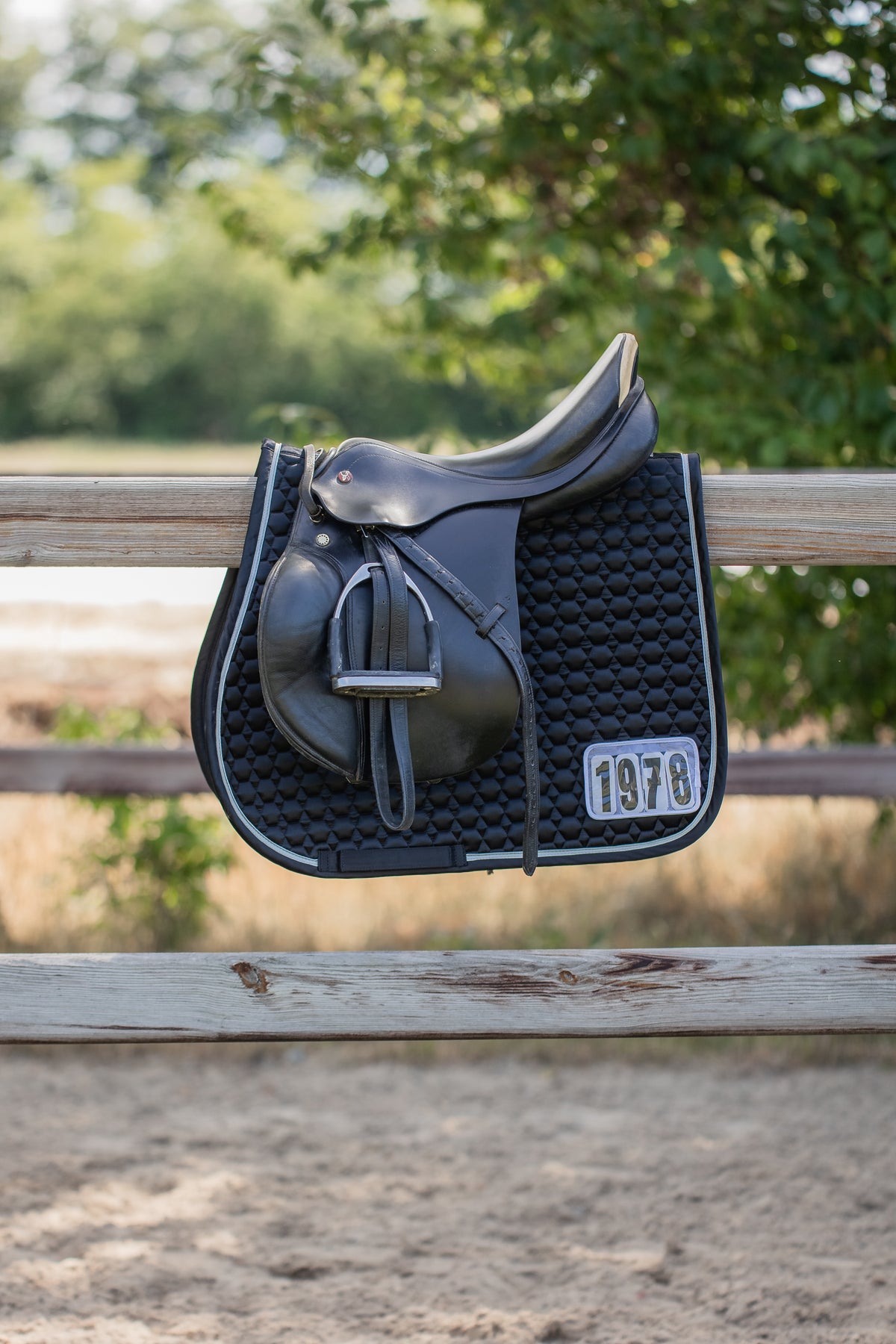 saddle pad CAVALJOLLY-
all-over quilting, removable start numbers