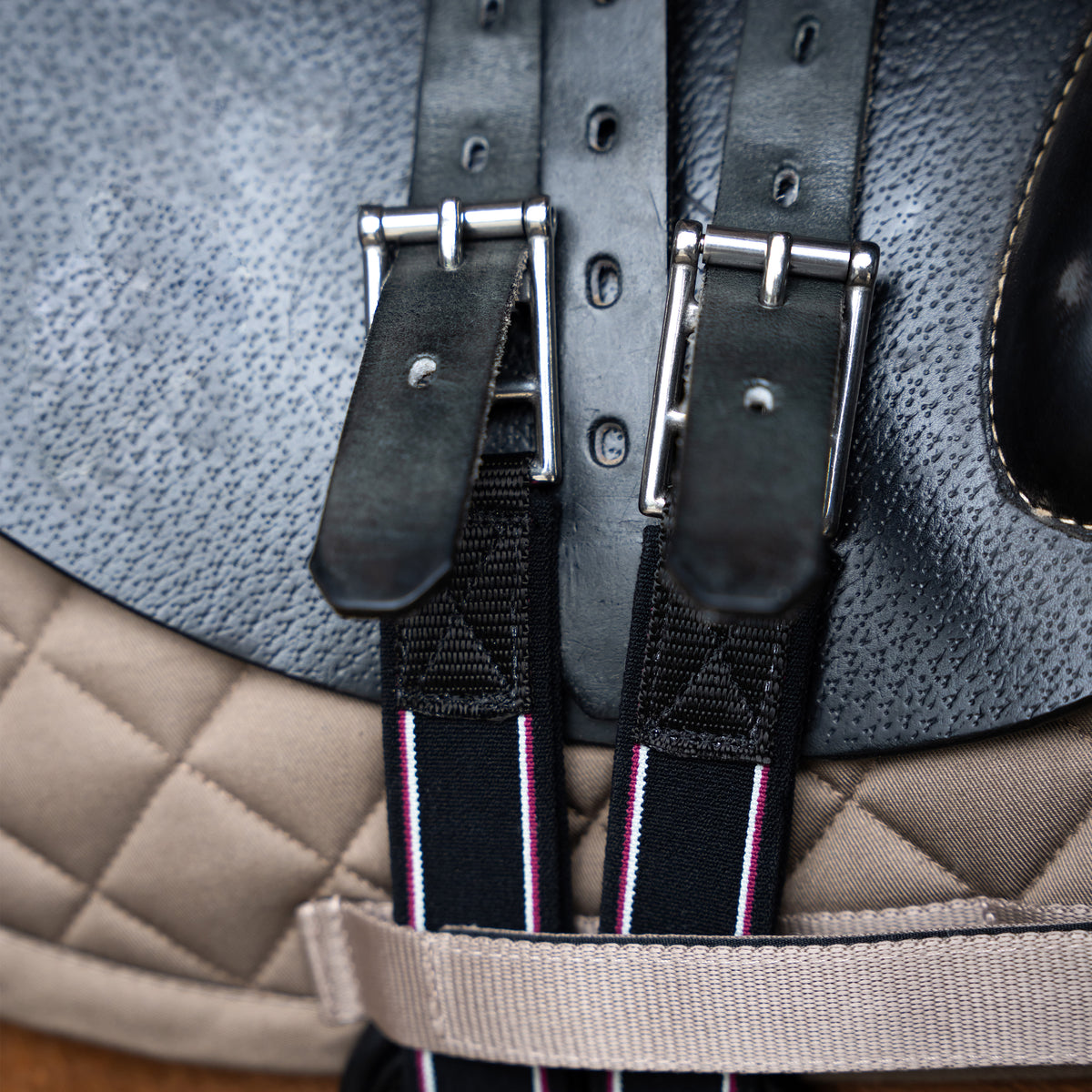 Anatomic breathable girth IRHBasic