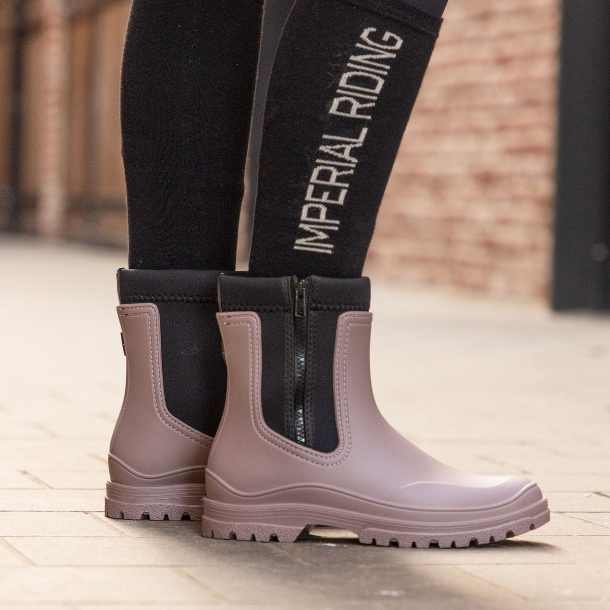 Stable boots IRH
